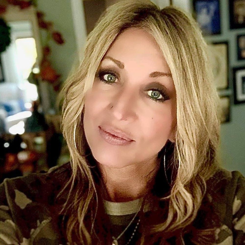 Meet your Posher, Heidi